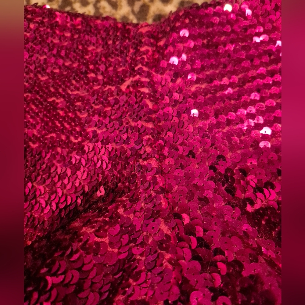 Pink Metallic Leggings & Sequin Shorts Set S - Picture 6 of 8